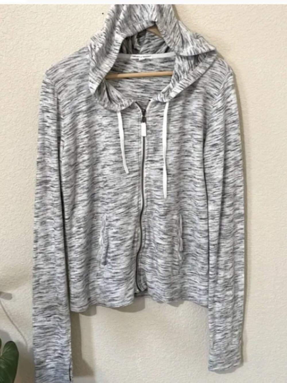 Threads 4 Thought hoodie zipper jacket heather black/gray/white Size Small